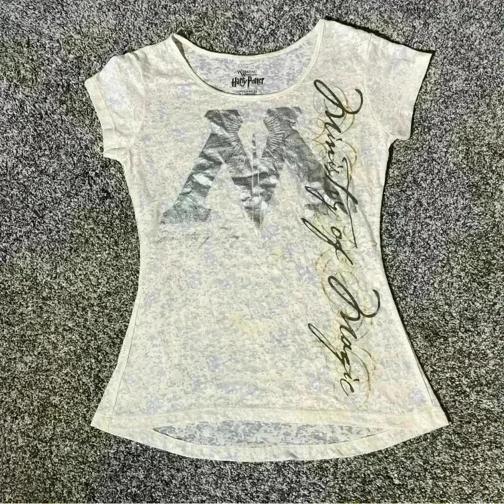THE WIZARDING WORLD OF HARRY POTTER Ministry Of Magic Cream Burnout Tee Size S